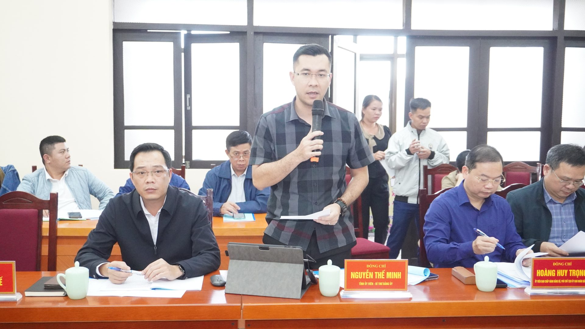 Đại biểu dự lễ ký quy chế phối hợp với xã Bình Liêu