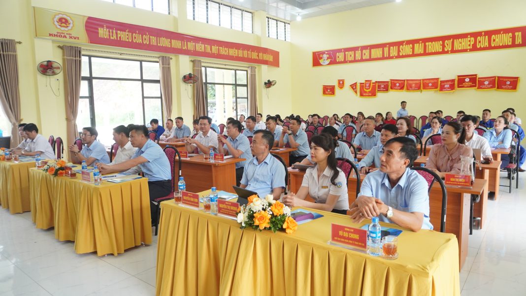 Hội nghị sơ kết công tác tuyển sinh, đào tạo và giải quyết việc làm tại xã Lương Minh